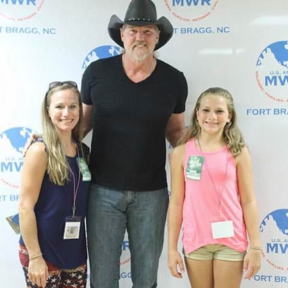 Meet your Posher, Crystal